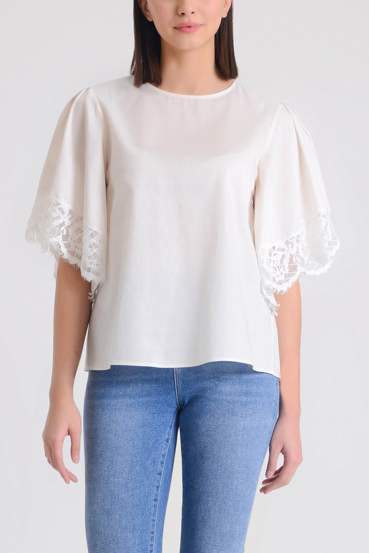 Nilia Blouse